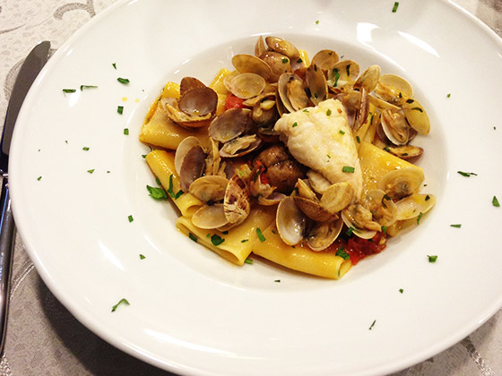 paccheri_freschi_rana_pescatrice